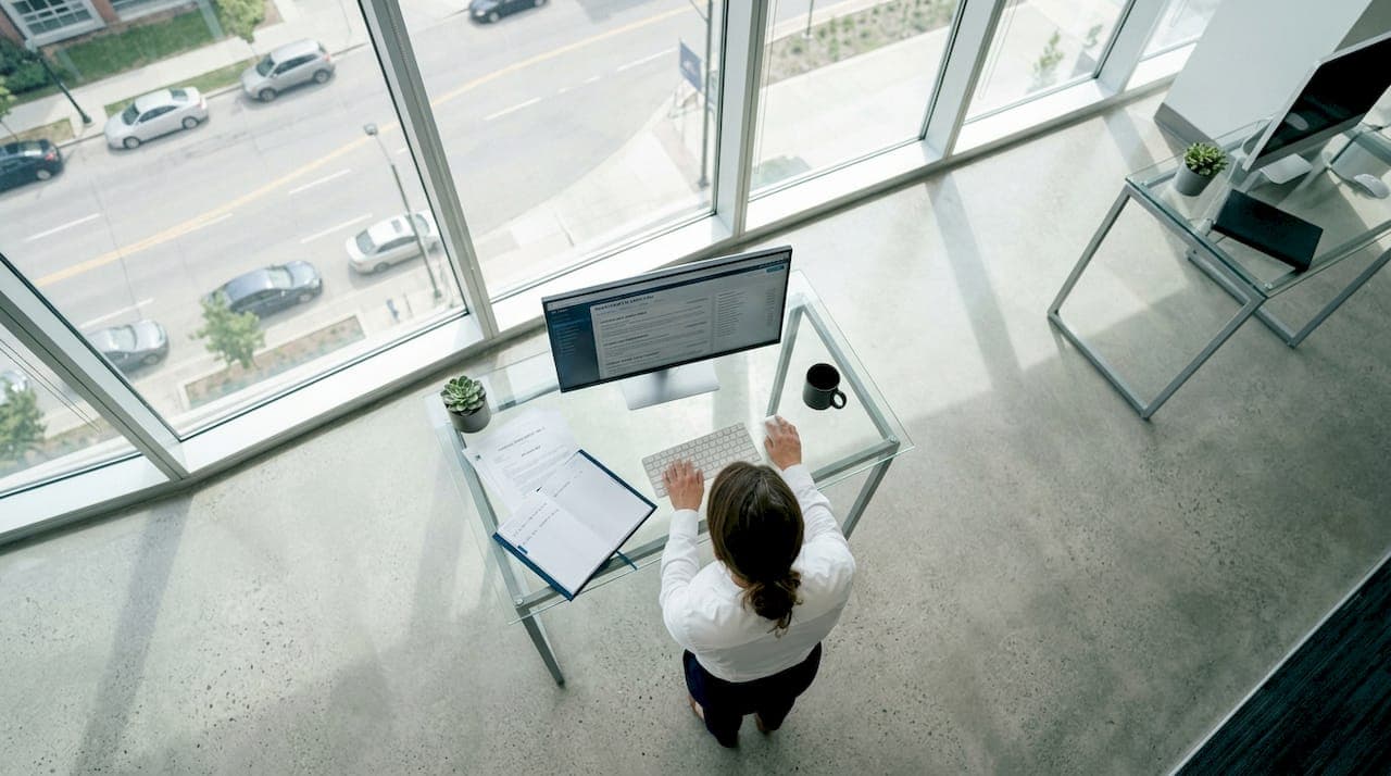 The Role of Analytics in Contract Success for Government IT