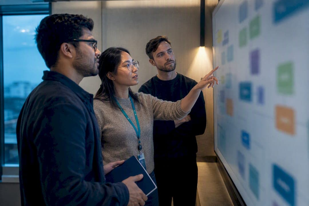 Pass Your 90 Day Review: 8 FedRAMP Steps for Government Cloud Native